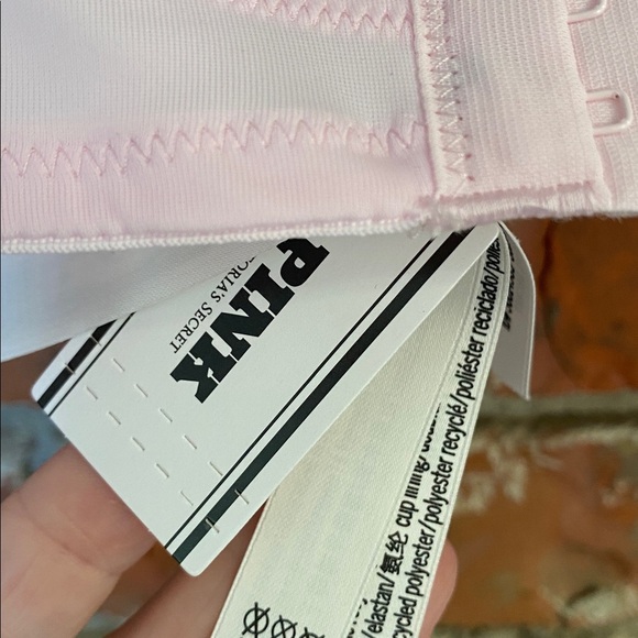 Victoria Secret pink bra size 36C - Picture 6 of 7